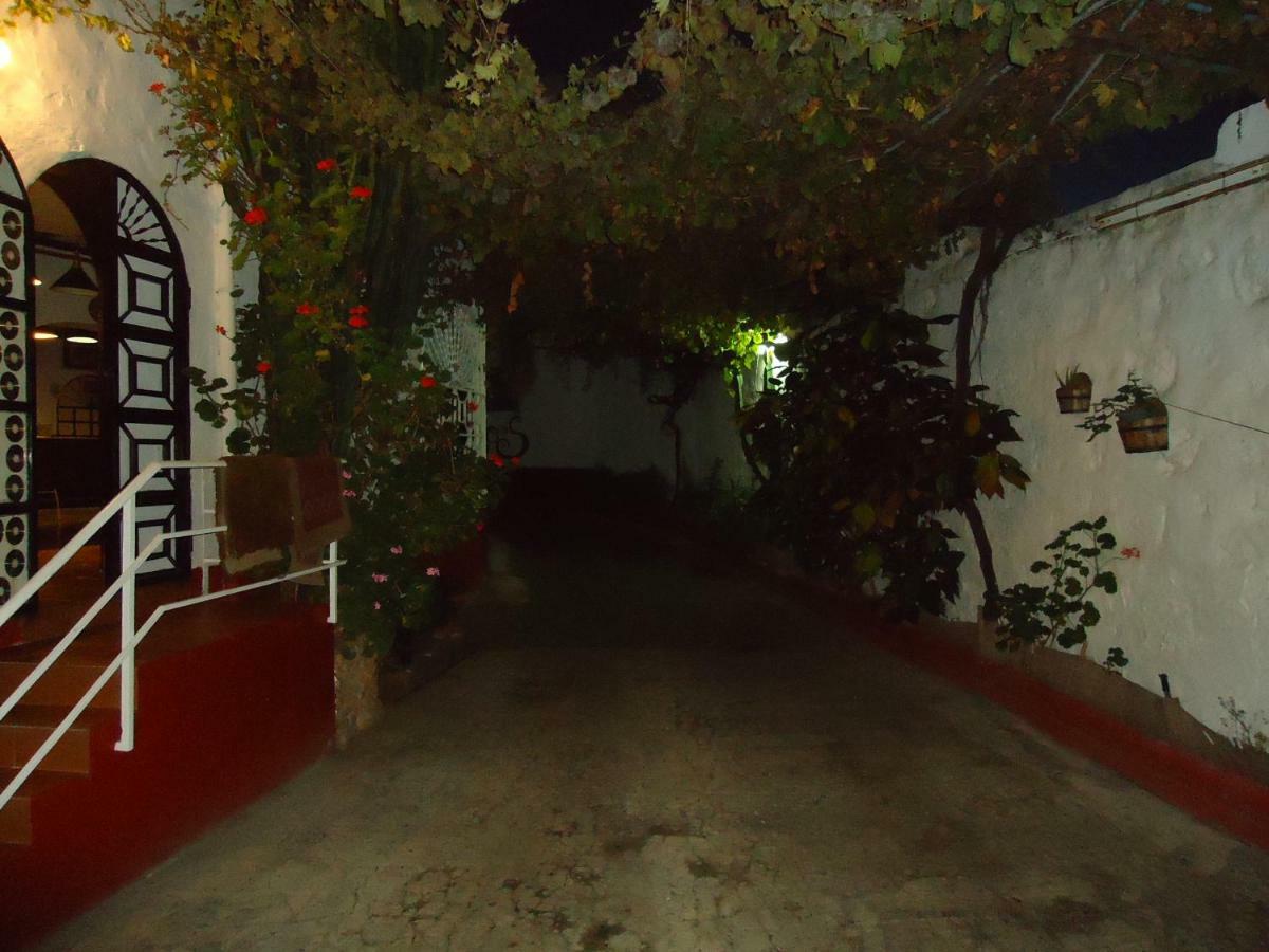 Residencia Los Conejos - Bike & Motorbike Las Palmas de Gran Canaria Exterior foto