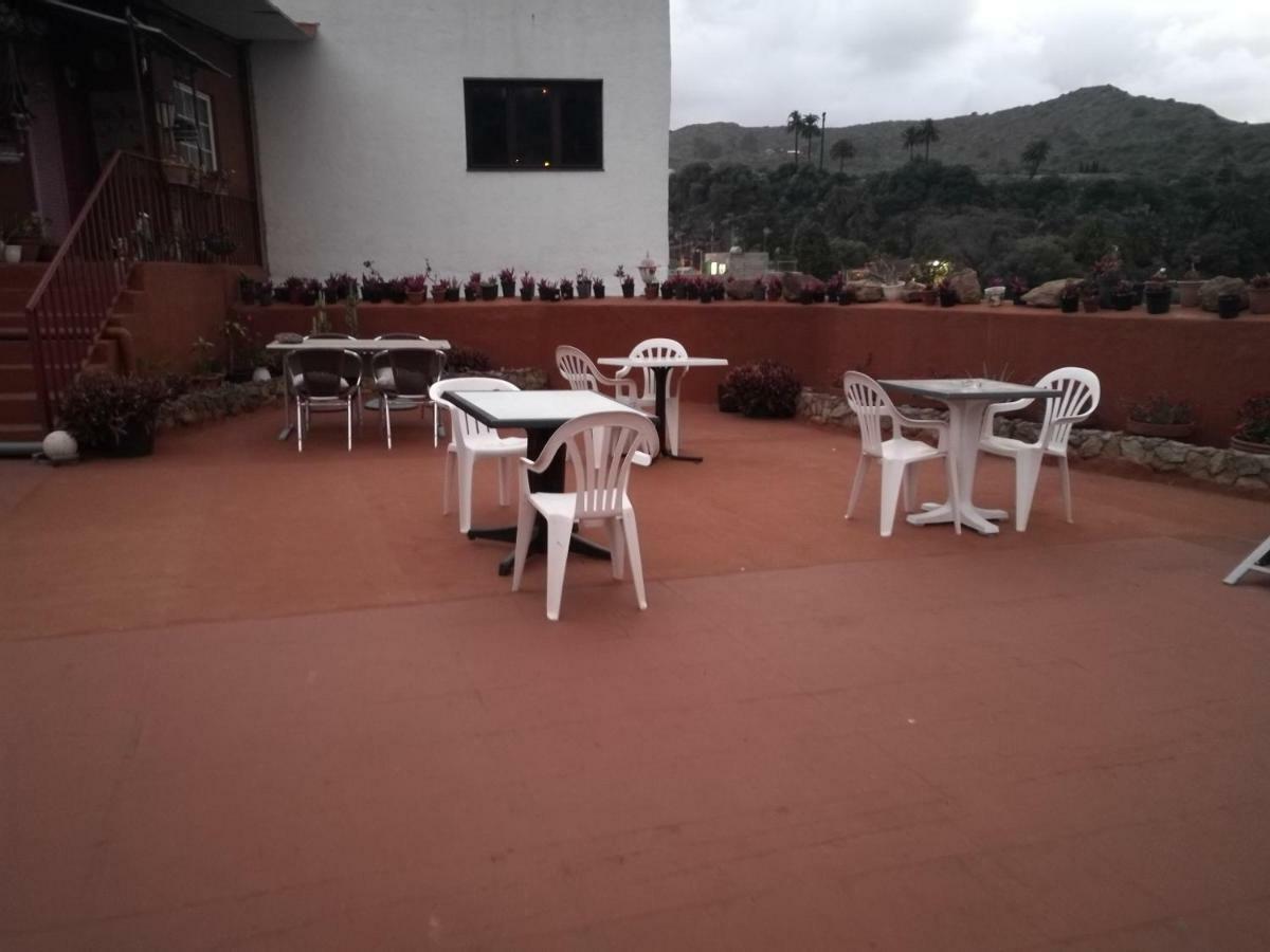 Residencia Los Conejos - Bike & Motorbike Las Palmas de Gran Canaria Exterior foto